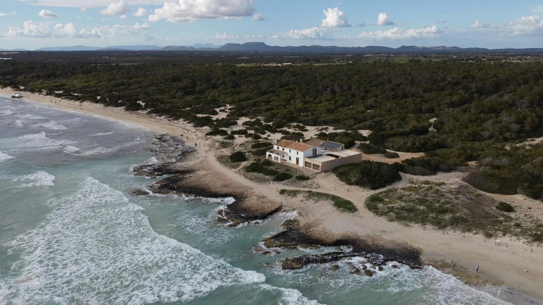 Piazzole Casa Spanu nella macchia mediterranea
